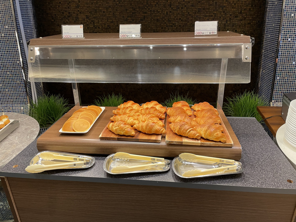 シェラトングランデ東京ベイ　朝食　値段　おすすめ　口コミ　　ガレリアカフェ　グランカフェ　トスティーナ　マリオットボンヴォイアメックス紹介