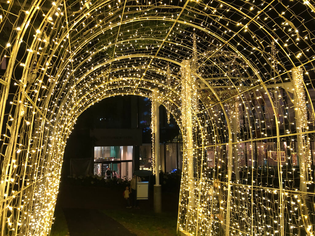 ウェスティンルスツ子連れ宿泊記☆遊び尽くせるコンプリホテルで札幌、積丹、余市観光にも重宝!5連泊で超お得になる方法とは? 298 ウェスティンルスツ 宿泊記 ブログ 子連れ添い寝無料 朝食 ラウンジ アクティビティ 花火 マリオットボンヴォイアメックス紹介 プラチナ特典 温泉