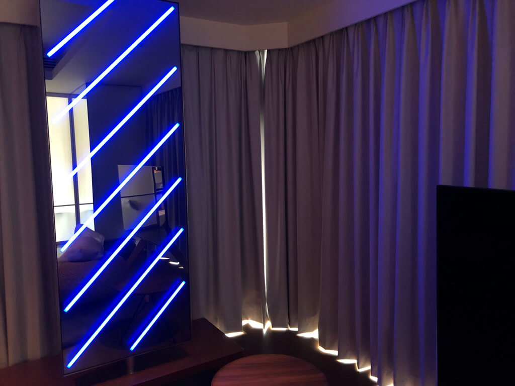 W大阪　子連れ　宿泊記　　ブログ　朝食　マーベラススイート　プール　ジム　バー　添い寝無料　マリオットボンヴォイアメックス　紹介