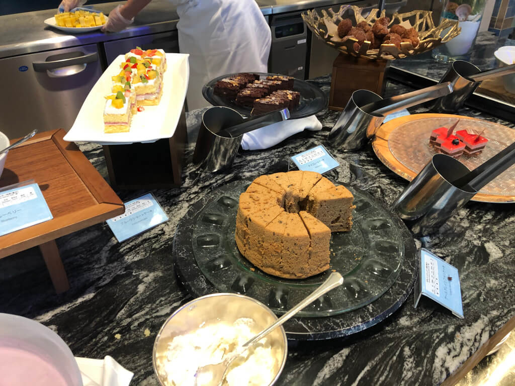 ルネッサンスリゾートオキナワ　クラブサビー宿泊記　朝食　ランチ　ディナー　周辺ご飯　セイルフィッシュカフェ