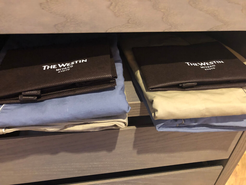 ウェスティン都ホテル京都　宿泊記　ジュニアスイート　子連れ旅　子供添い寝　クラブラウンジ　プール　ジム　SPA　華頂　温泉　spgアメックス紹介　プラチナ特典