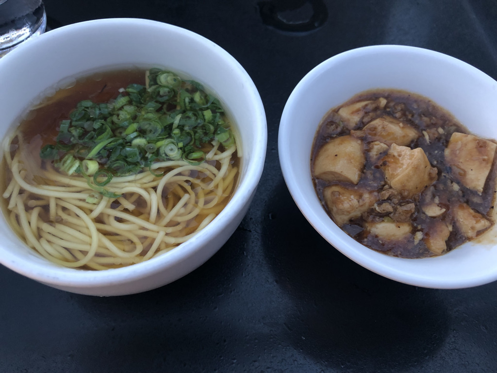 杉乃井ホテル　ブログ　宿泊記　朝食　夕食　バイキング　プール　温泉　アクアガーデン　コインランドリー　口コミ　大浴場　格安　激安　本館