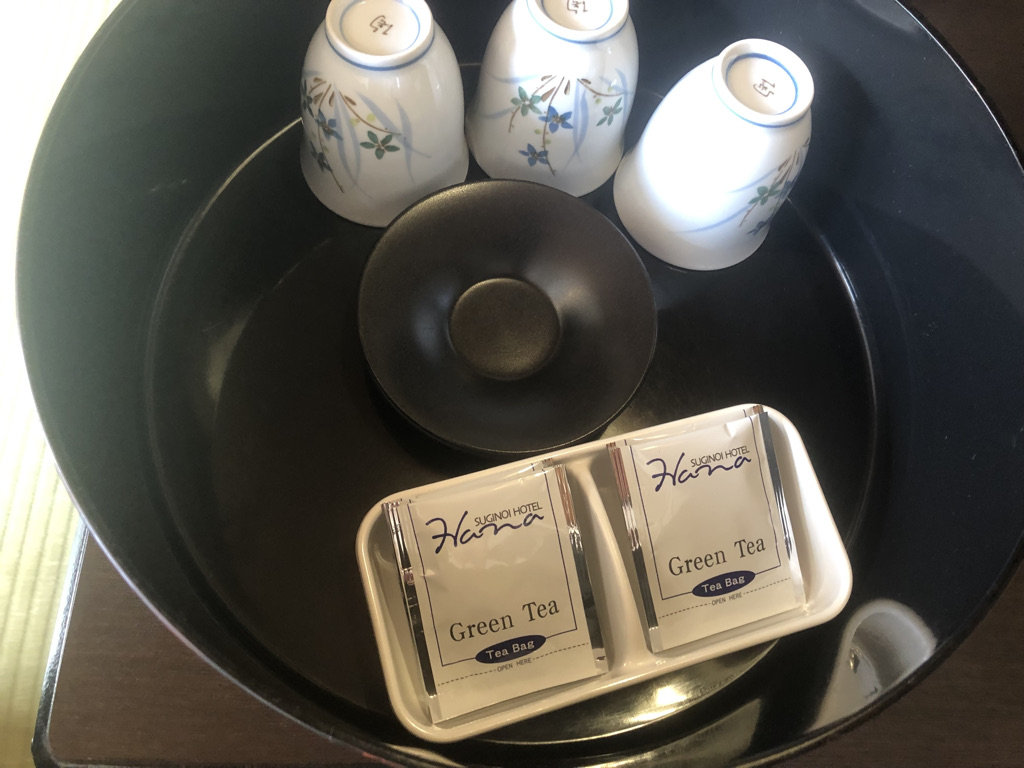 杉乃井ホテル　ブログ　宿泊記　朝食　夕食　バイキング　プール　温泉　アクアガーデン　コインランドリー　口コミ　大浴場　格安　激安　本館