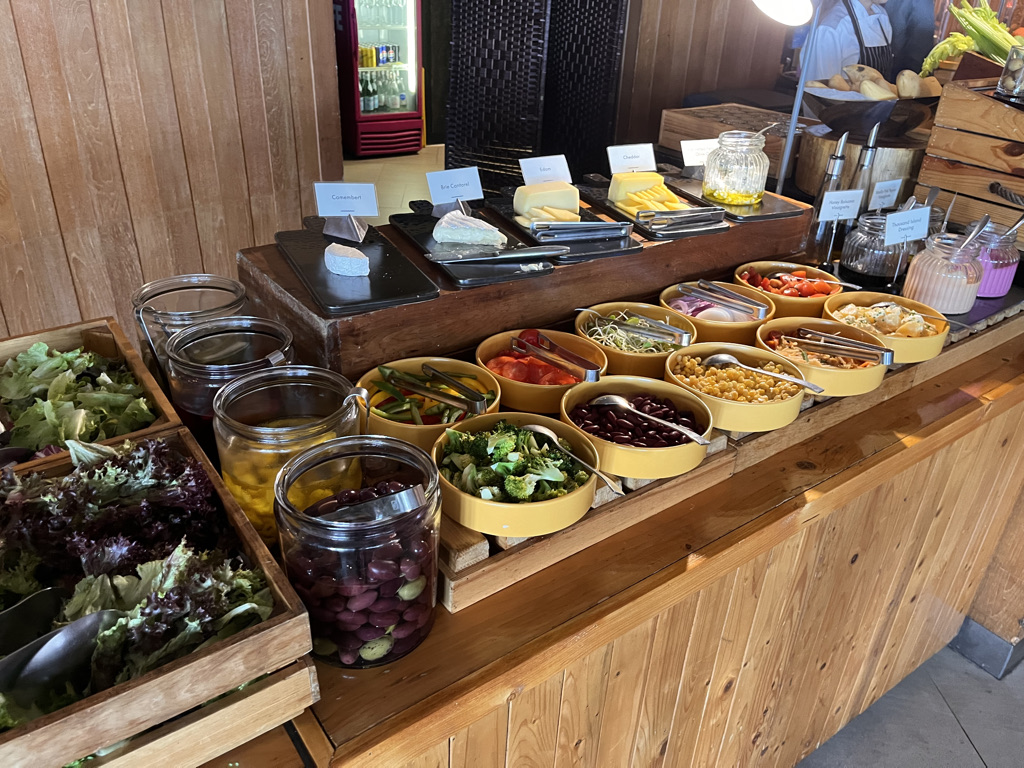 wコーサムイ　朝食　プラチナ特典