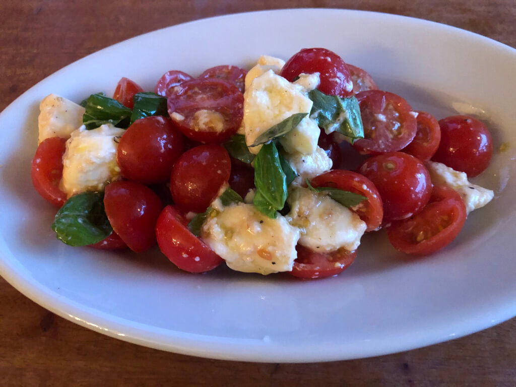 ルネッサンスリゾートオキナワ　クラブサビー宿泊記　朝食　ランチ　ディナー　周辺ご飯　ピッツェリア　ダ　エンゾ