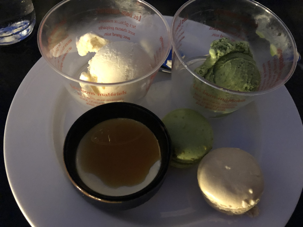 杉乃井ホテル　ブログ　宿泊記　朝食　夕食　バイキング　プール　温泉　アクアガーデン　コインランドリー　口コミ　大浴場　格安　激安　本館