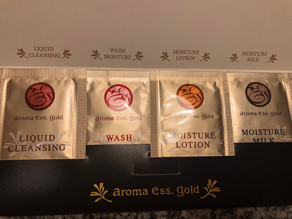 ヒルトン名古屋　子連れ宿泊　LOVEあいちキャンペーン　愛知県民割　朝食　子供料金　プール　ジム　駐車場