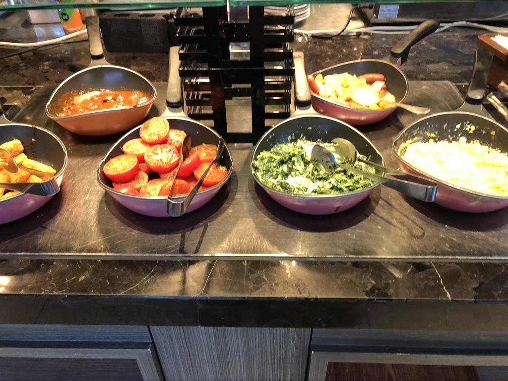 東京マリオットホテル宿泊記☆朝食のコロナ感染対策は?混雑時間・激ウマと評判なカレーパンの感想など 10 マリオットホテル宿泊記 朝食 コロナ 感染対策 混雑時間 カレーパン 感想 レビュー