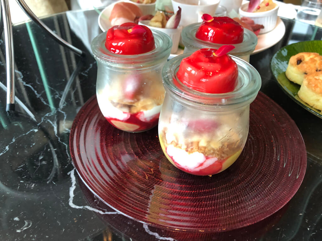 プリンスギャラリー紀尾井町　宿泊記　朝食　ジム　プール　温浴施設　プラチナ特典　SPGアメックス紹介　アフタヌーンティ