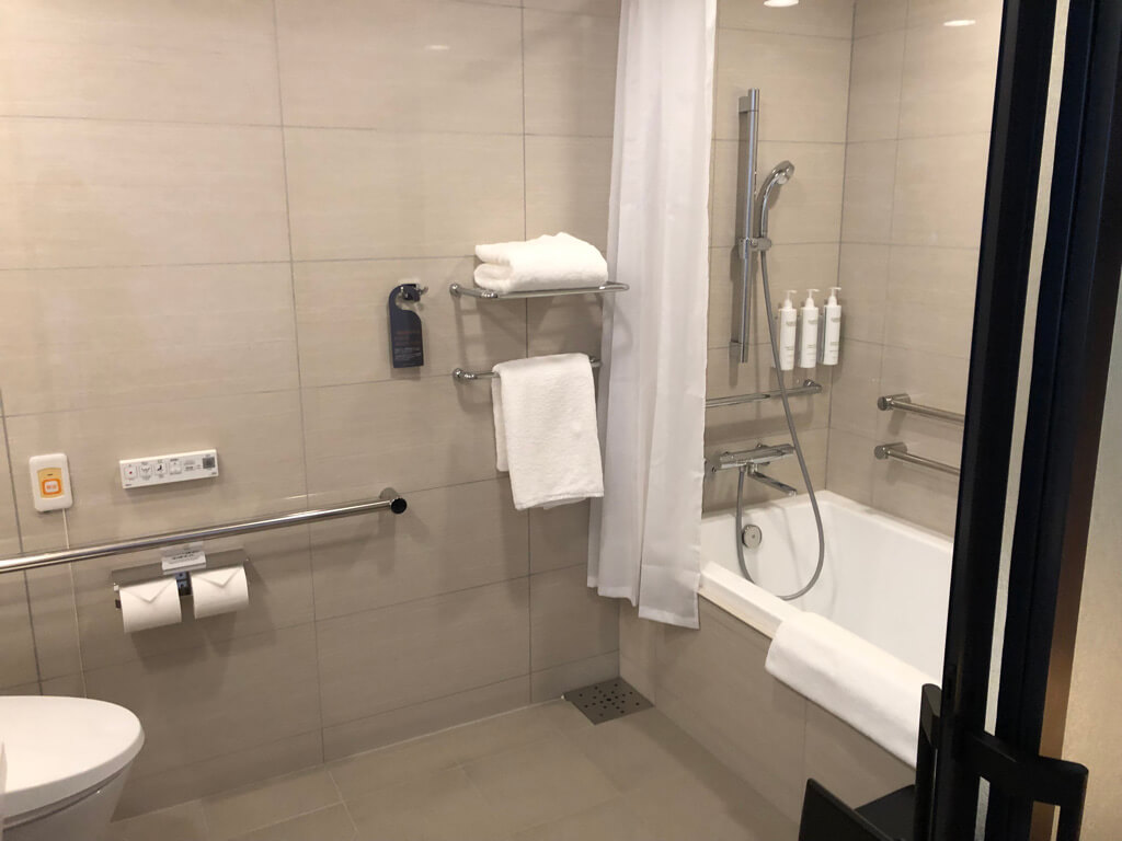 コートヤード・バイ・マリオット名古屋　宿泊記 ブログ　開業日　朝食　コインランドリー　フィットネスジム　ラウンジ　プラチナ特典　マリオットボンヴォイアメックスプレミアム紹介　アクセス