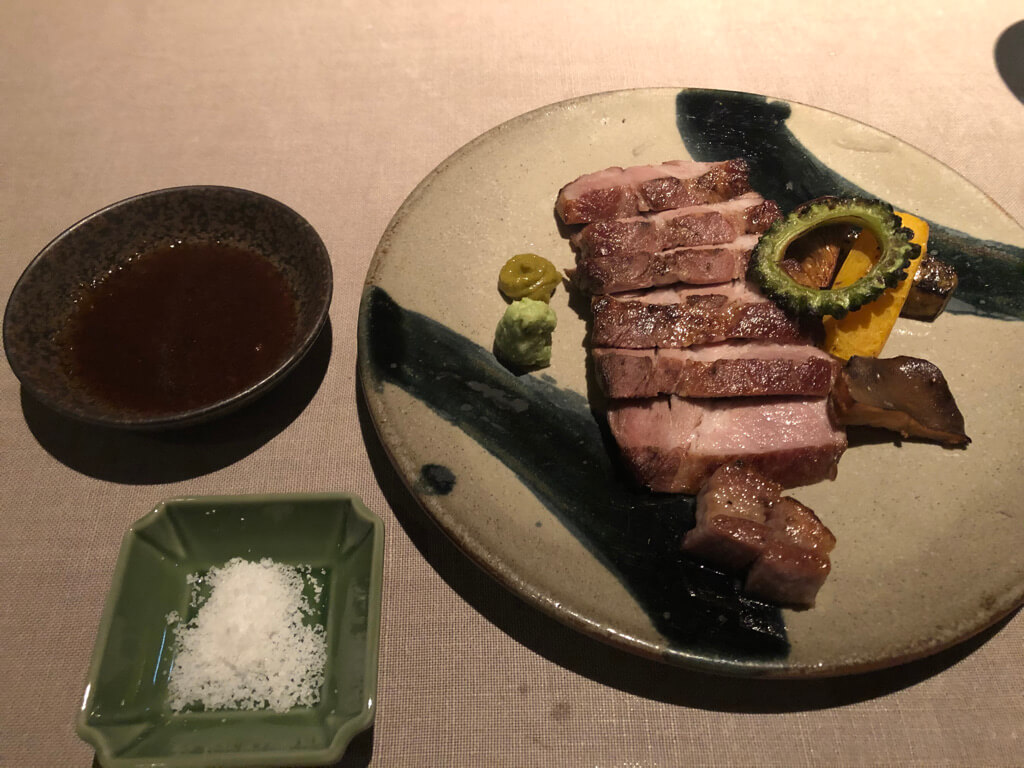 【リッツカールトン沖縄】コロナ後最新の朝食内容とグスクのディナーメニューをご紹介します! 27 リッツカールトン沖縄 コロナ 朝食 グスク ディナー メニュー SPGアメックス 紹介 プラチナ特典 レストラン割引