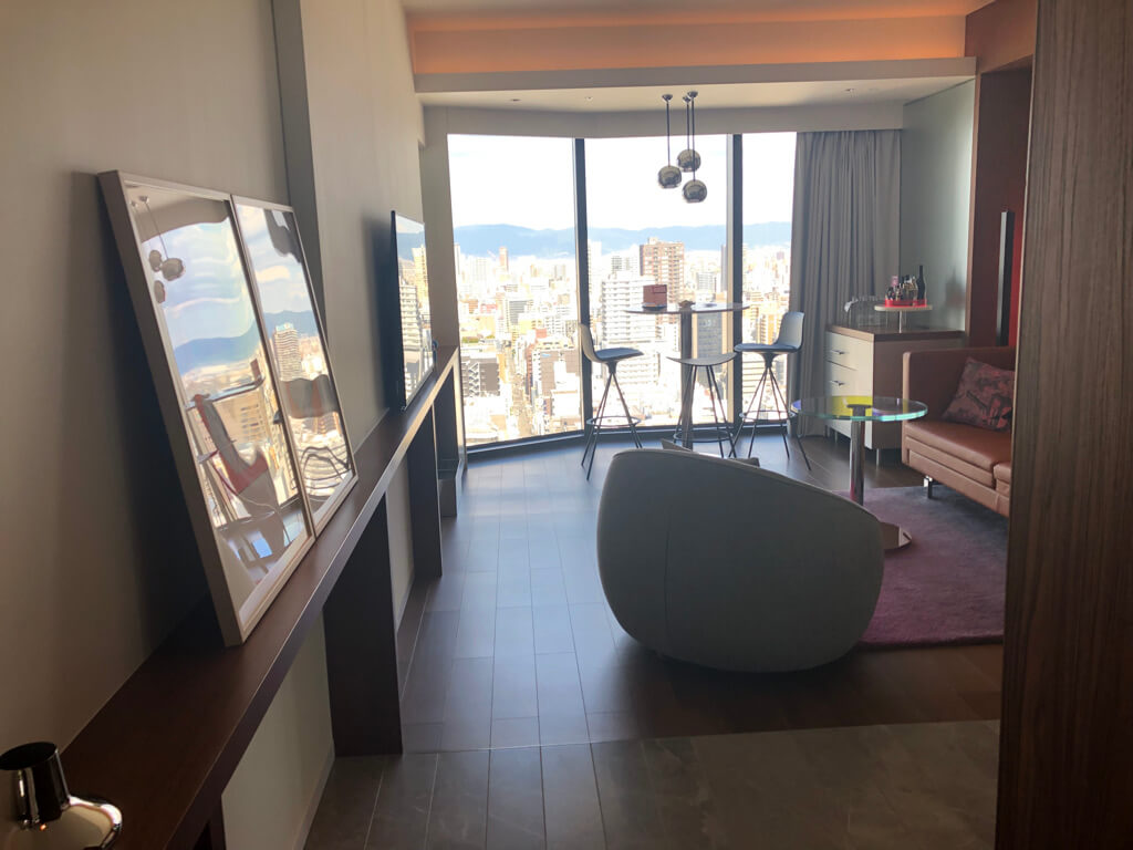 W大阪　マーベラススイート　子連れ　宿泊記 SPGアメックス紹介　朝食　プール　WETバー　サウナ　大浴場　フィットネスジム　駐車場　プラチナ特典