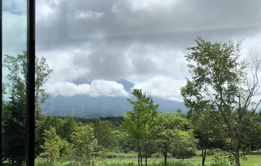ニセコ東山ビレッジリッツカールトンリザーブ　子連れ　ブログ　宿泊記　プラチナ特典　朝食　アクティビティ　温泉　プール　マリオットボンヴォイアメックスプレミアム　紹介