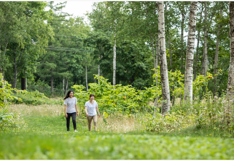 6985AB5B F12D 4903 B68A 79461E308ACC