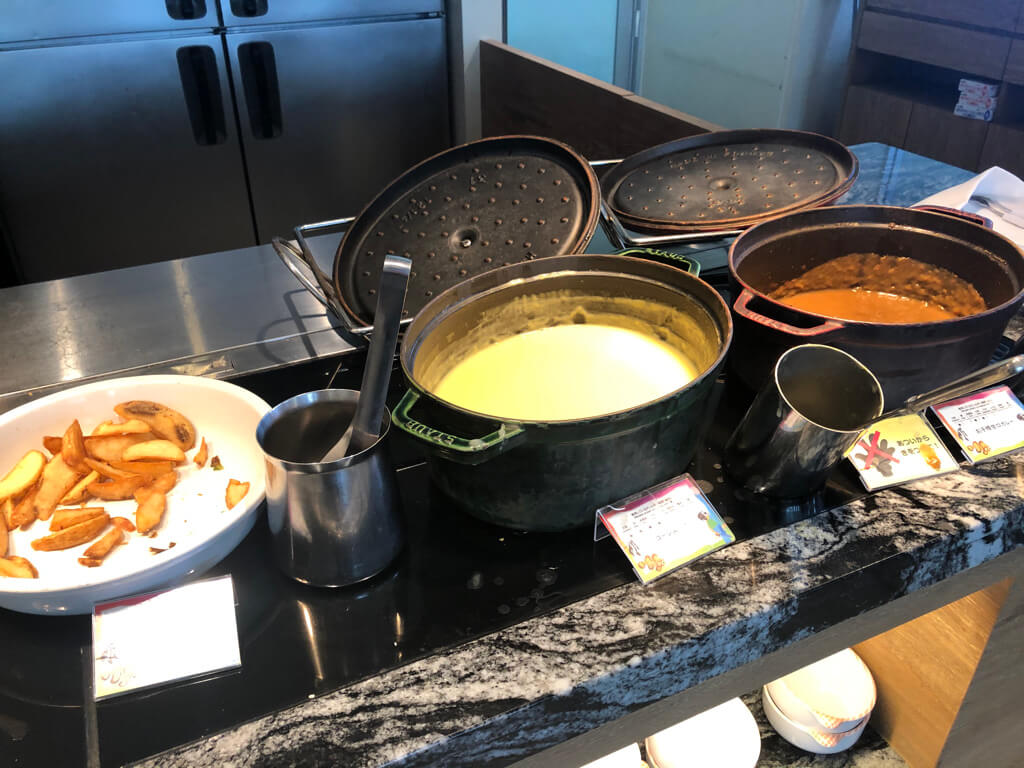 ルネッサンスリゾートオキナワ　クラブサビー宿泊記　朝食　ランチ　ディナー　周辺ご飯　セイルフィッシュカフェ