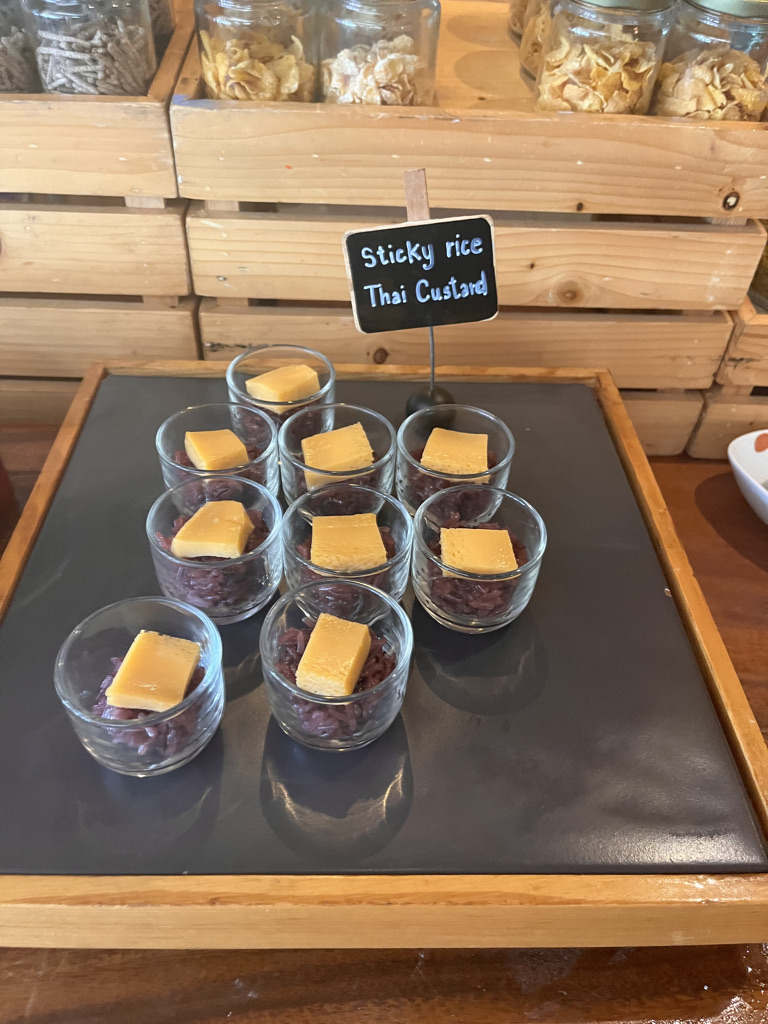 wコーサムイ　朝食　プラチナ特典