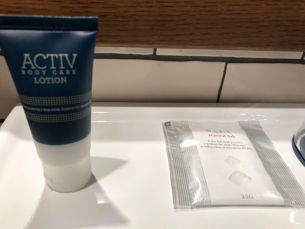 フォーポイントバイシェラトン名古屋中部国際空港　宿泊記　ブログ　プラチナ特典　朝食　駐車場　マリオットボンヴォイアメックス　紹介