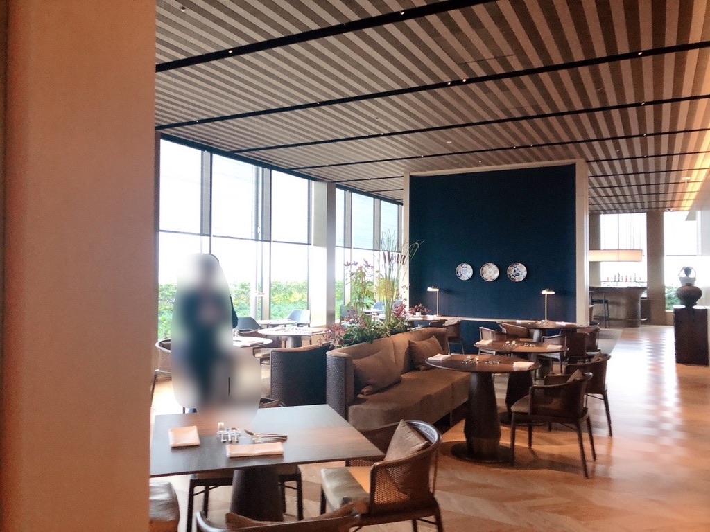 リッツカールトン福岡　クラブラウンジ　朝食　料金　アフタヌーンティ