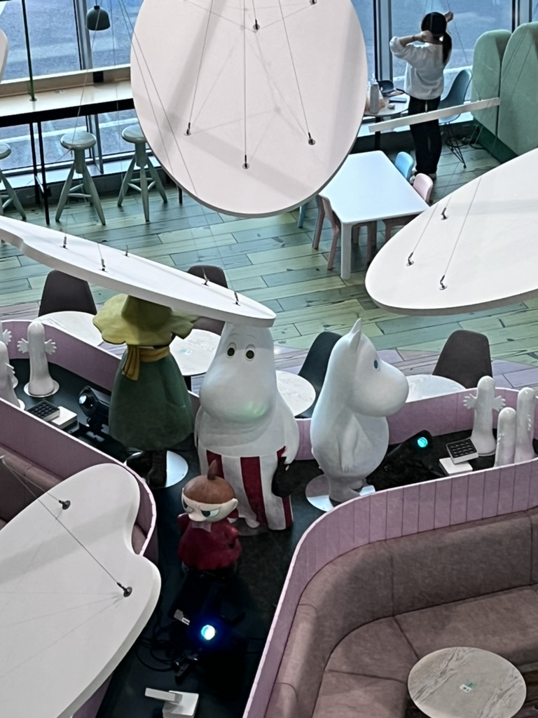 フィンエア　ay80便　評判　最悪　セントレア　プライオリティパス　ラウンジ