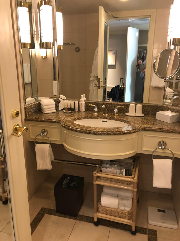 名古屋マリオットアソシアホテル　デラックスダブル　スタンダードダブル　子連れ　宿泊記　朝食　エリートラウンジ　　フィットネスジム　プール　SPGアメックス　紹介　プラチナ特典　ゴールド特典