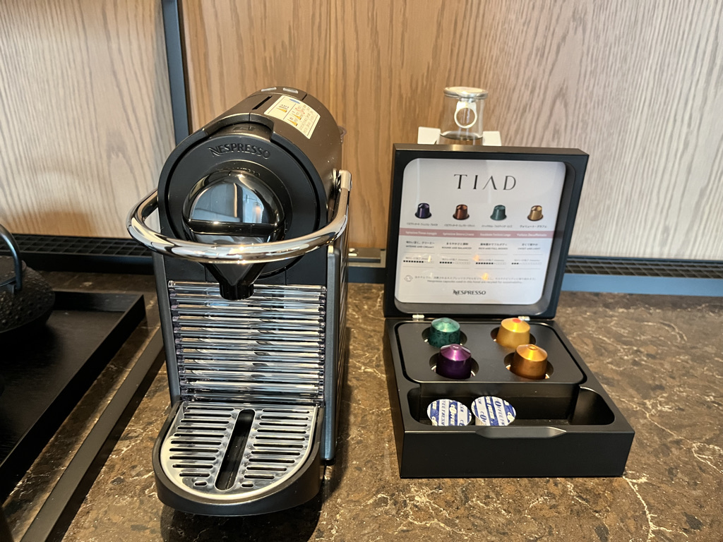 TIAD ティアド　宿泊記　プール　ラウンジ　部屋　ブログ　プラチナ特典