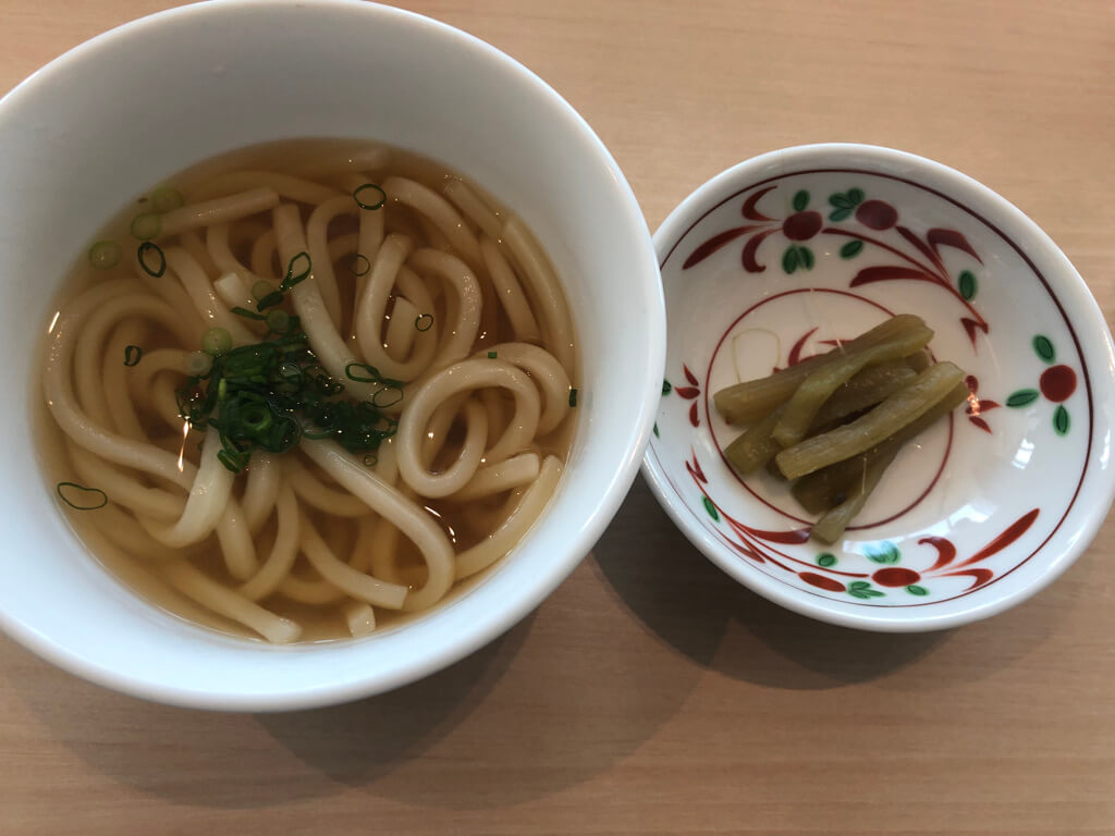 大阪マリオット都ホテル　ブログ　ジュニアスイート　子供添い寝無料　宿泊記　連休　格安　朝食　ラウンジ　あべのハルカス　プラチナ特典　　駐車場　マリオットボンヴォイアメックス紹介