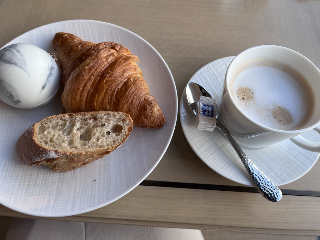 大阪ステーションホテル 子連れ 宿泊記 朝食 スペシャリティサロン　ラウンジ プラチナ特典