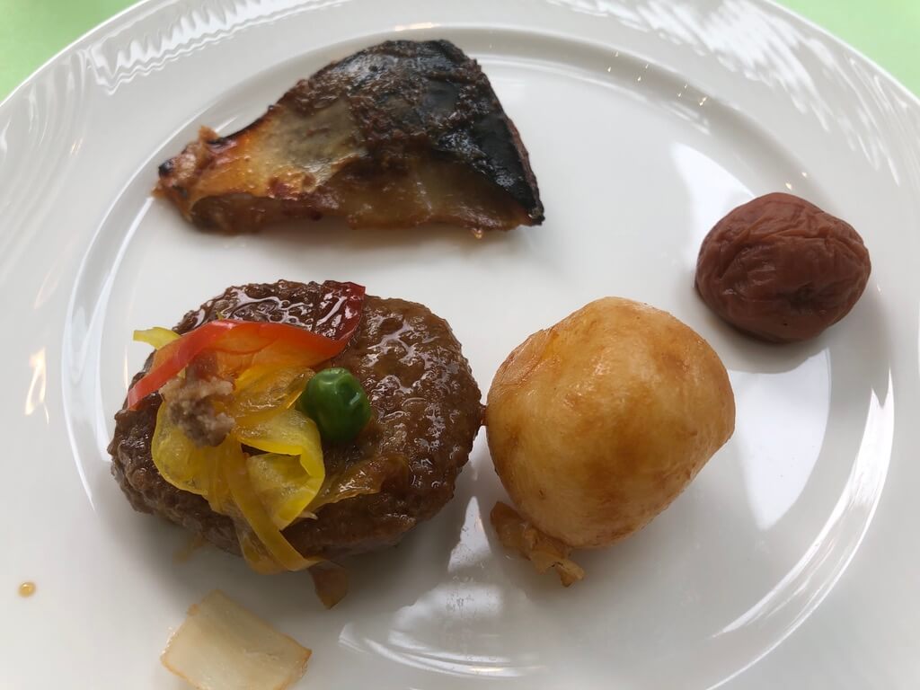 ウェスティン大阪　宿泊記　朝食　エグゼクティブラウンジ　アクセス　行き方　エグゼクティブキング　spgamex　プラチナ　特典