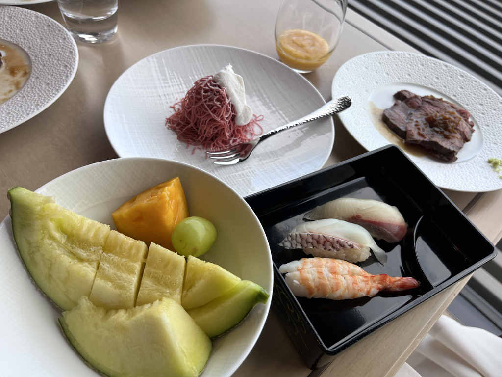 大阪ステーションホテル 子連れ 宿泊記 朝食 スペシャリティサロン　ラウンジ プラチナ特典