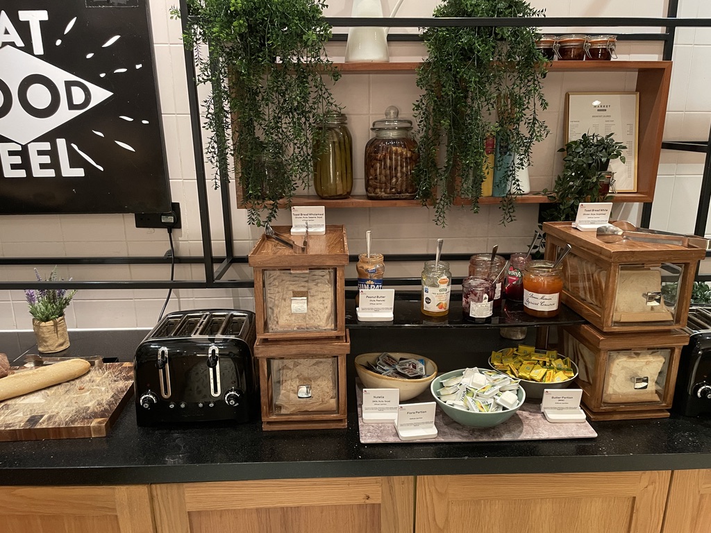 レスターマリオットホテル宿泊記★物価の高いイギリスで1万円台で泊まれちゃうホテル 23 レスターマリオット 宿泊記 ブログ 朝食 ラウンジ プラチナ特典 アメニティ