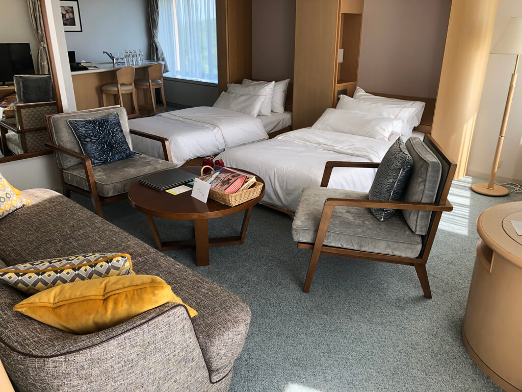 ウェスティンルスツ　宿泊記　ブログ　子連れ添い寝無料　朝食　ラウンジ　アクティビティ　花火　spgアメックス紹介　プラチナ特典　温泉　コインランドリー