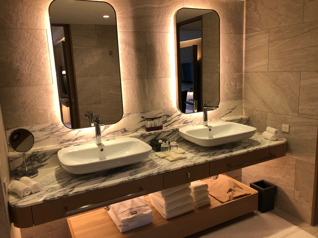 ウェスティン都ホテル京都　宿泊記　ラグジュアリースイート　子連れ旅　子供添い寝　クラブラウンジ　プール　ジム　spgアメックス紹介　プラチナ特典