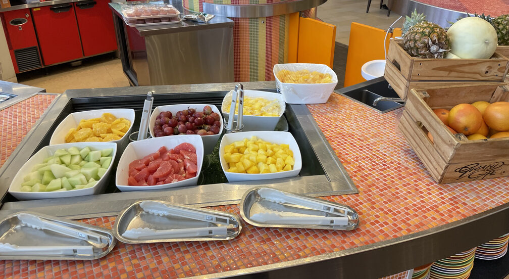 シェラトングランデ東京ベイ　朝食　値段　おすすめ　口コミ　　ガレリアカフェ　グランカフェ　トスティーナ　マリオットボンヴォイアメックス紹介