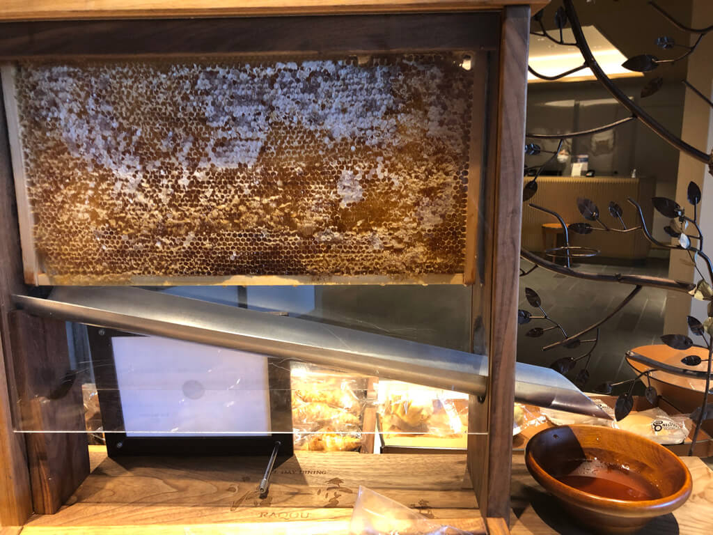 ウェスティン都ホテル京都　宿泊記　ジュニアスイート　子連れ旅　子供添い寝　クラブラウンジ　プール　ジム　SPA　華頂　温泉　spgアメックス紹介　プラチナ特典