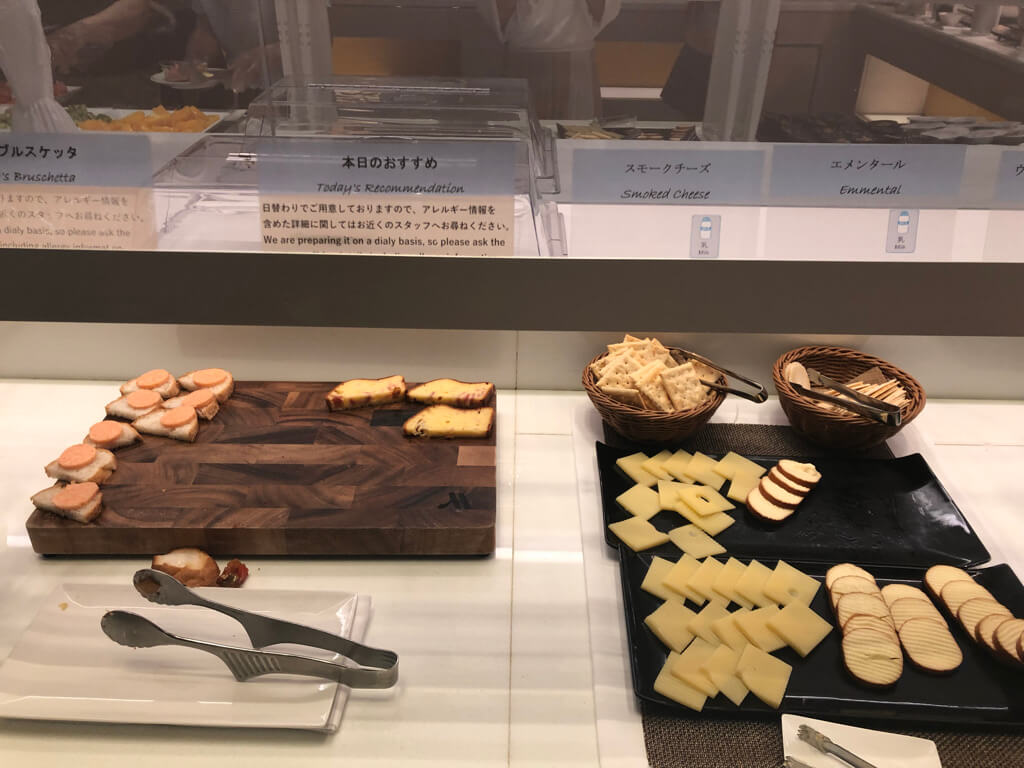 大阪マリオット都ホテル　ブログ　ジュニアスイート　子供添い寝無料　宿泊記　連休　格安　朝食　ラウンジ　あべのハルカス　プラチナ特典　　駐車場　マリオットボンヴォイアメックス紹介