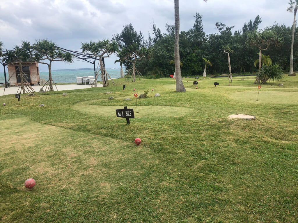 シェラトン沖縄サンマリーナリゾート　サウスタワー　宿泊記　プレミアムオーシャンツイン　フィットネスジム　大浴場　プール　サウナ　コンビニ　アメニティ