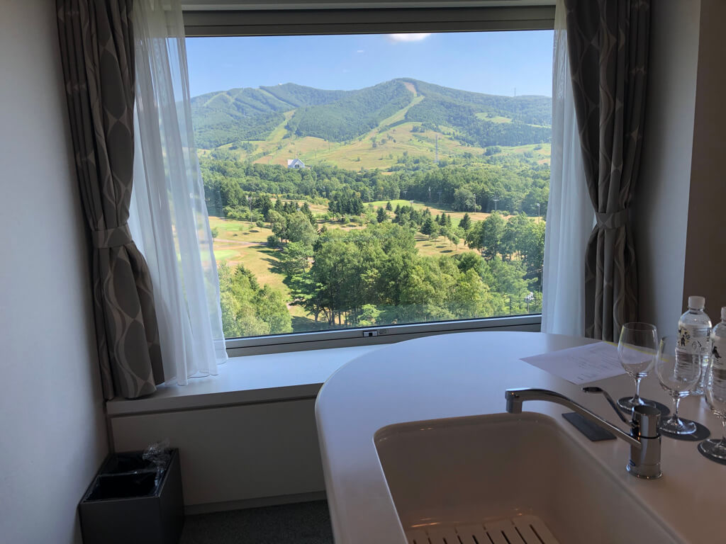 ウェスティンルスツ　宿泊記　ブログ　子連れ添い寝無料　朝食　ラウンジ　アクティビティ　花火　spgアメックス紹介　プラチナ特典　温泉　コインランドリー