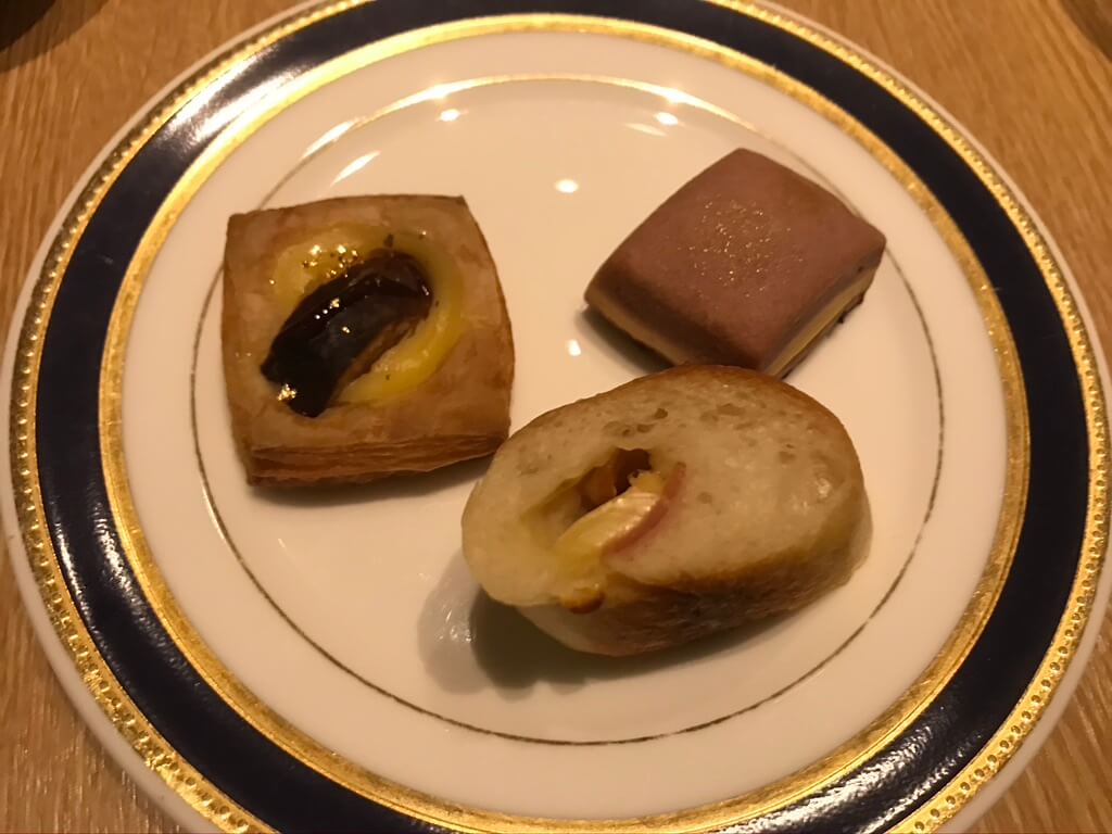 ザ・プリンス京都宝ヶ池宿泊記☆最安値料金でクラブフロアの朝食やラウンジを利用できました! 53 ザ・プリンス 京都宝ヶ池 宿泊記 クラブラウンジ カクテルタイム spgamex