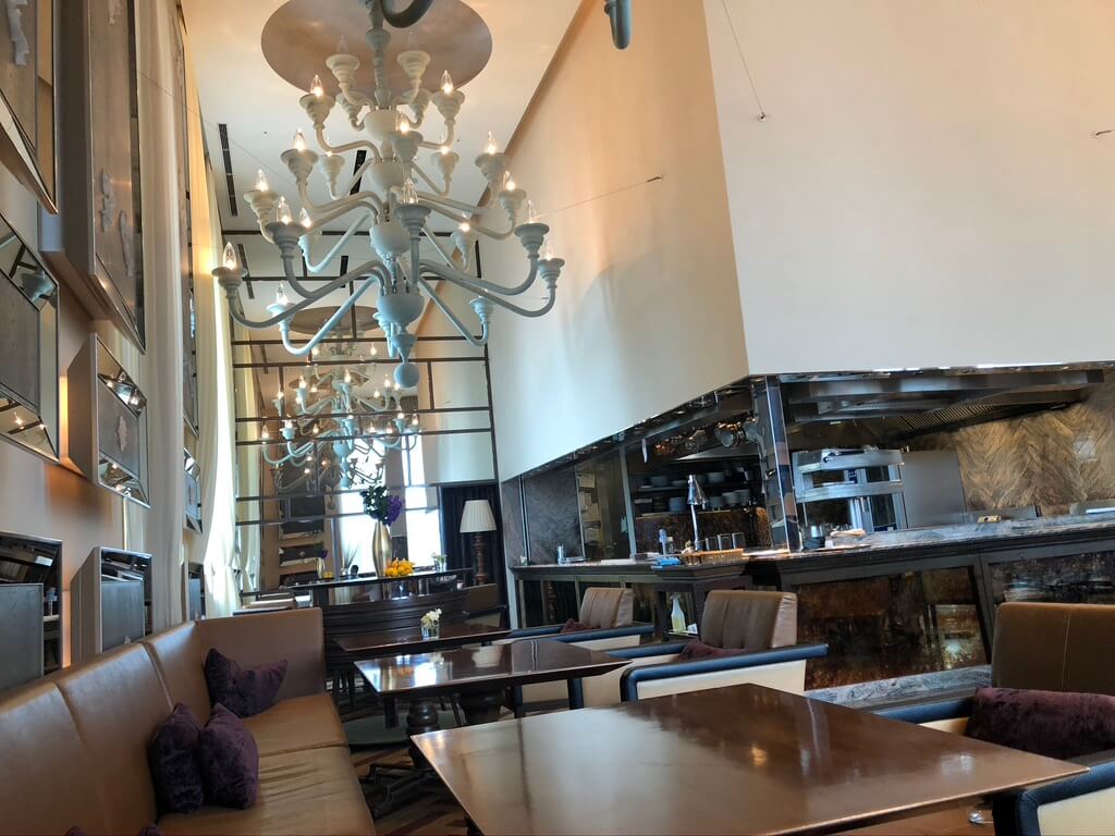 セントレジス大阪　グランドデラックススイート　宿泊記　バトラー　サービス　spgamex プラチナ特典　フィットネスジム　コロナ感染対策　COVID-19 GoTo　トラベルクーポン　GoToトラベル割引　地域共通クーポン　セントレジスバー