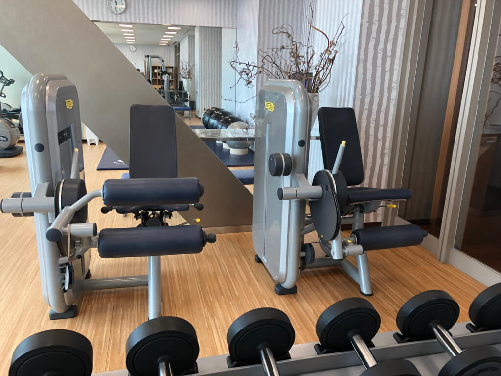 大阪マリオット都ホテル　ブログ　ジュニアスイート　子供添い寝無料　宿泊記　連休　格安　朝食　ラウンジ　あべのハルカス　プラチナ特典　　駐車場　マリオットボンヴォイアメックス紹介