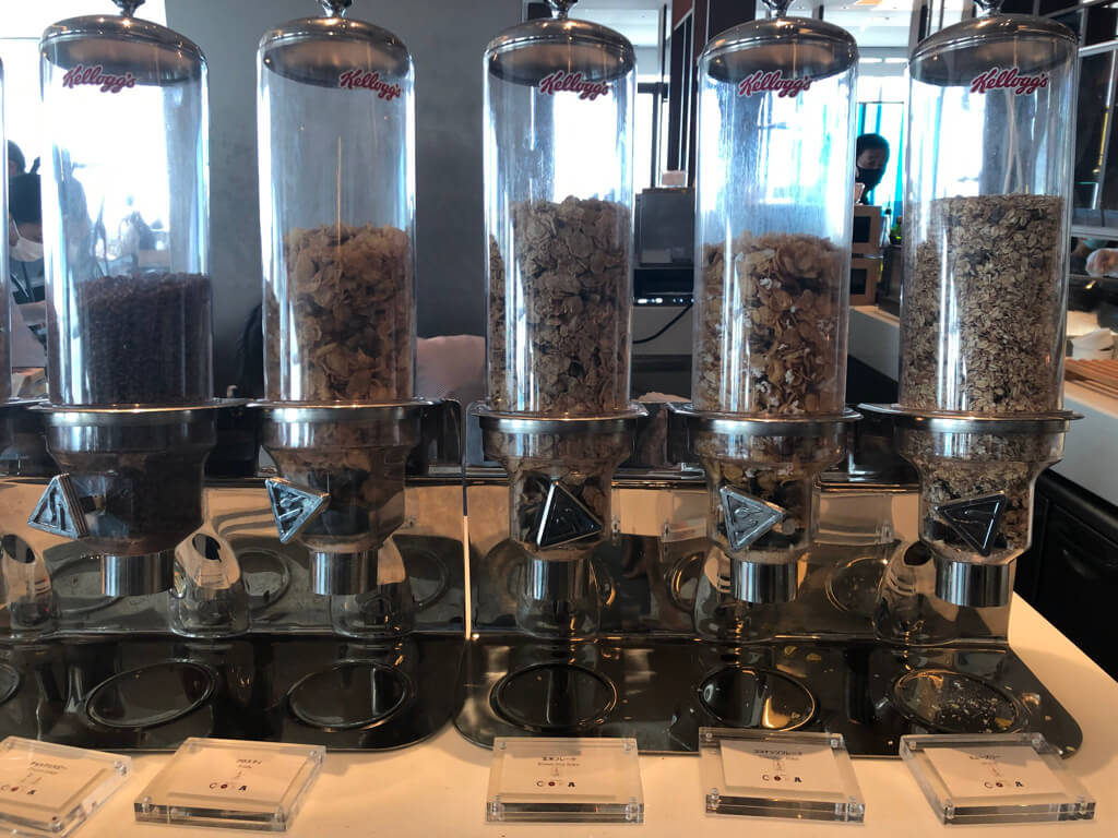 大阪マリオット都ホテル　ブログ　ジュニアスイート　子供添い寝無料　宿泊記　連休　格安　朝食　ラウンジ　あべのハルカス　プラチナ特典　　駐車場　マリオットボンヴォイアメックス紹介