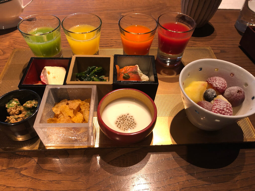 翠嵐ラグジュアリーコレクションホテル京都　記念日　宿泊記　ブログ　駐車場　朝食　プラチナ特典　人力車　シャンパンディライト　嵐山温泉　SPGアメックス　紹介