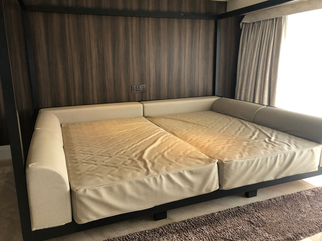 沖縄マリオット 宿泊記 パノラマオーシャンスイートプレミアム 部屋 館内施設 格安宿泊　プラチナ特典 SPGアメックス紹介　ジム　プール　スパ