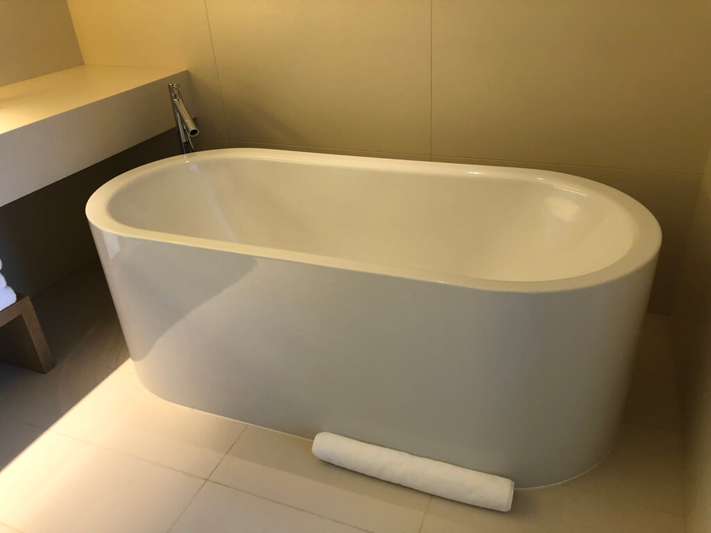 東京エディション虎ノ門　スイート　宿泊記　ブログ　アクセス　朝食　プール　ジム　マリオット特典　マリオットボンヴォイアメックス　紹介