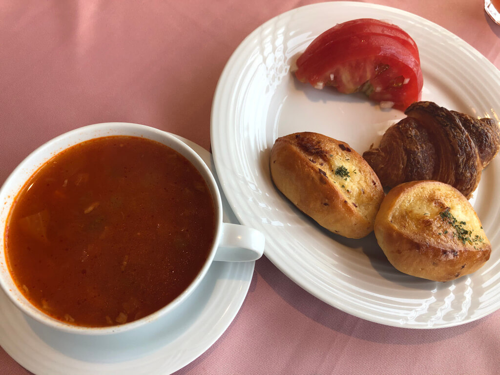 ルネッサンスリゾートオキナワ　クラブサビー宿泊記　朝食　ランチ　ディナー　周辺ご飯　フォーシーズン