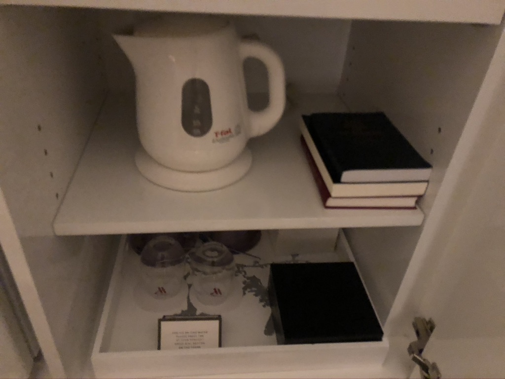 【東京マリオットホテル】デラックスツイン宿泊記☆繁忙期の宿泊はチェックインに要注意!泊まるなら心構えが必要。 10 東京マリオットホテル デラックスツイン 宿泊記 チェックイン 大行列 コロナ