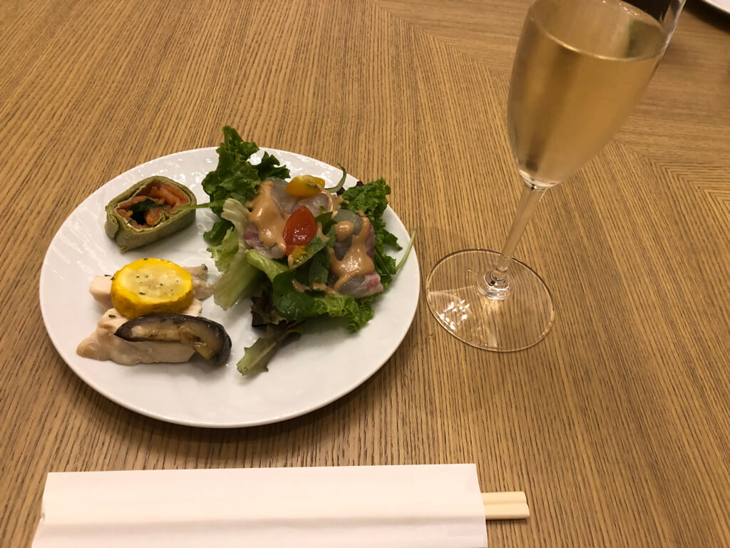 JWマリオット奈良　宿泊記　ラウンジ　アクセス　スイート　朝食　ゴールド　プラチナ特典　無料宿泊　子連れ　マリオットボンヴォイアメックス紹介　ブログ