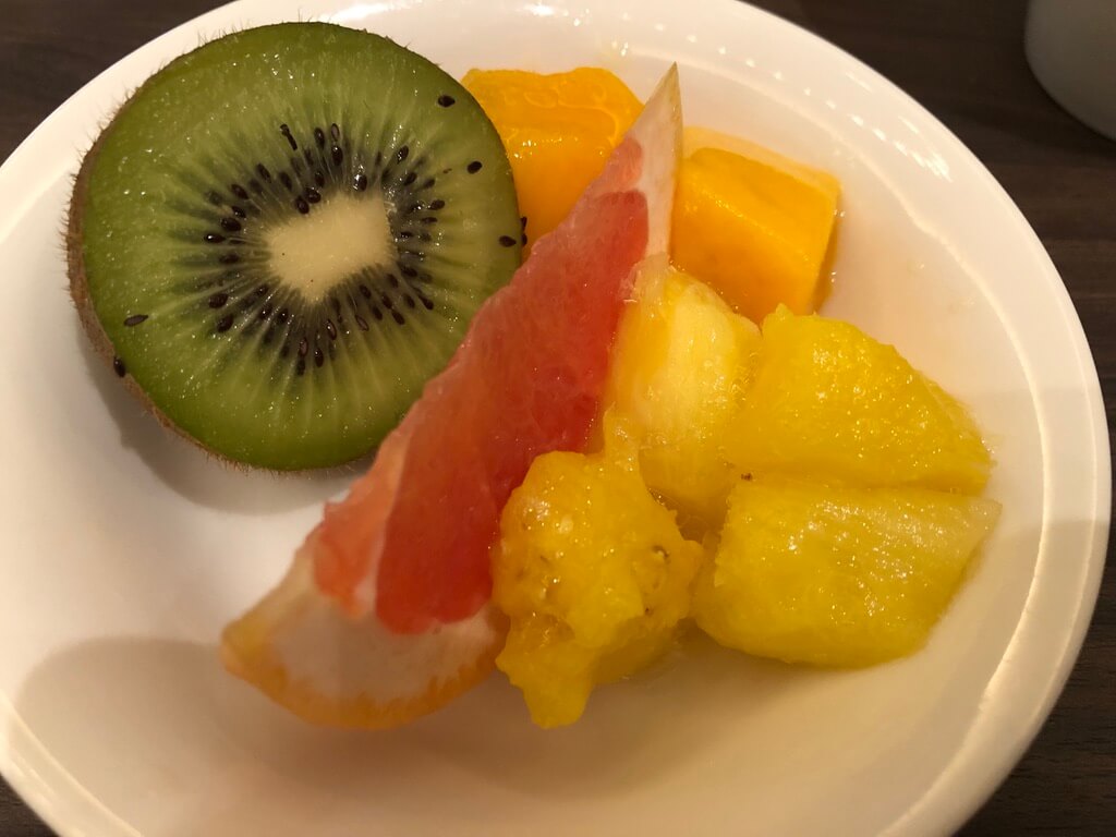 ヒルトン名古屋　子連れ宿泊　LOVEあいちキャンペーン　愛知県民割　朝食　子供料金　プール　ジム　駐車場