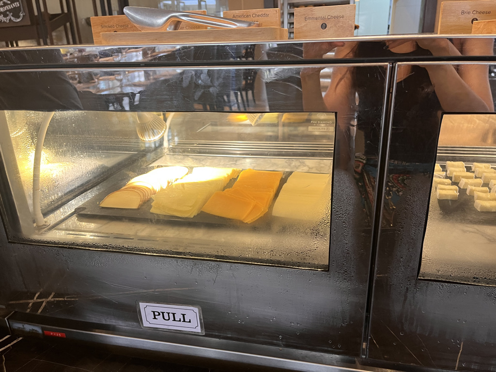 【ザ リッツ カールトン コ サムイ朝食編】種類豊富でロケーション良し!だけどアレは激マズ。。。 32 ザ リッツ カールトン コ サムイ 朝食