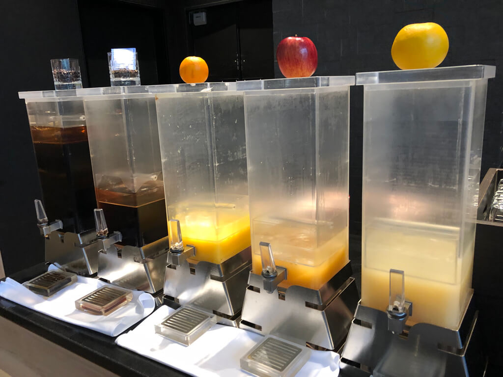 ヒルトン名古屋　子連れ宿泊　LOVEあいちキャンペーン　愛知県民割　朝食　子供料金　プール　ジム　駐車場